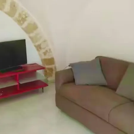 Mezzanino Con Patio E Archi A Vela Apartament Bari
