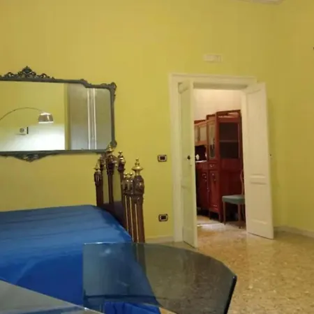 Mezzanino Con Patio E Archi A Vela Apartament