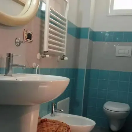 Mezzanino Con Patio E Archi A Vela
