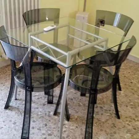 Mezzanino Con Patio E Archi A Vela Bari